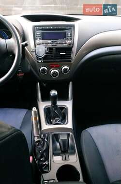 Внедорожник / Кроссовер Subaru Forester 2008 в 