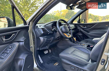 Внедорожник / Кроссовер Subaru Forester 2021 в 
