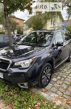 Внедорожник / Кроссовер Subaru Forester 2016 в Львове