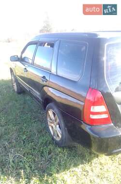 Внедорожник / Кроссовер Subaru Forester 2004 в 