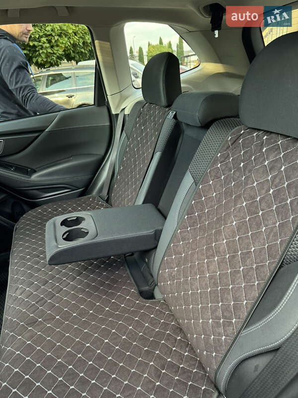Позашляховик / Кросовер Subaru Forester 2019 в Києві