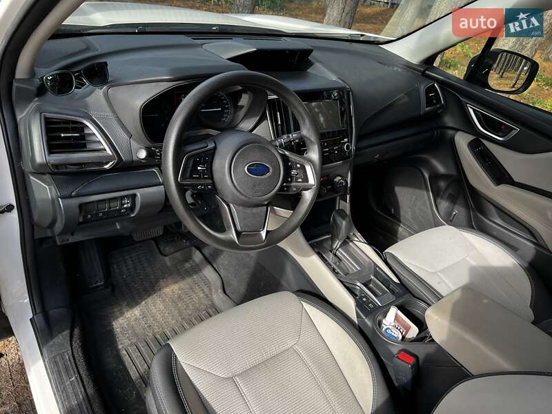 Внедорожник / Кроссовер Subaru Forester 2018 в Киеве