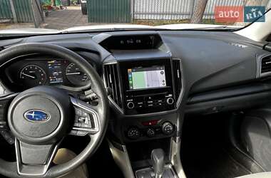 Внедорожник / Кроссовер Subaru Forester 2018 в 
