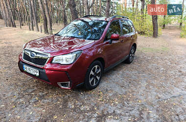 Позашляховик / Кросовер Subaru Forester 2015 в Дніпрі