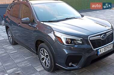 Позашляховик / Кросовер Subaru Forester 2021 в Переяславі