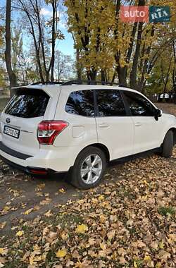Позашляховик / Кросовер Subaru Forester 2014 в 