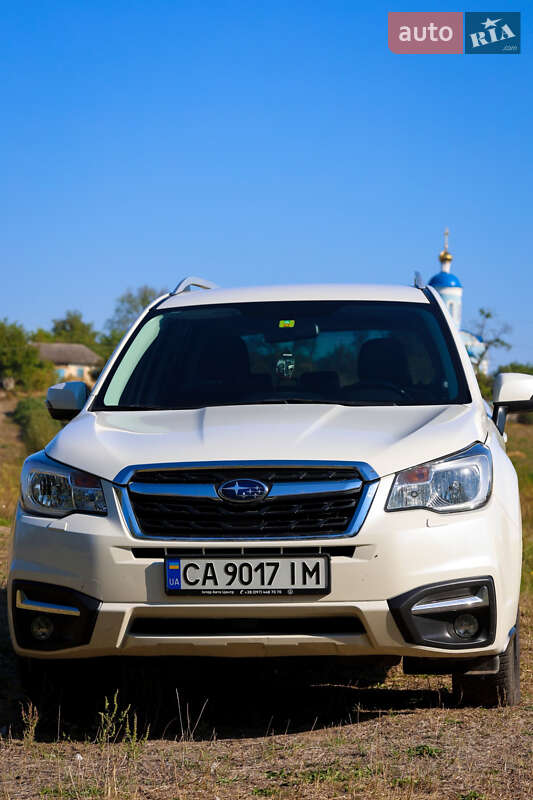 Позашляховик / Кросовер Subaru Forester 2016 в Звенигородці
