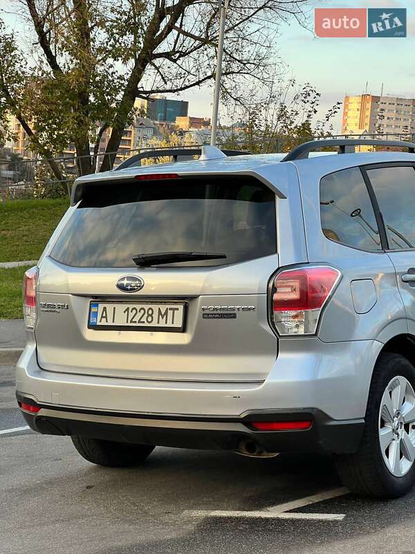 Внедорожник / Кроссовер Subaru Forester 2018 в Киеве
