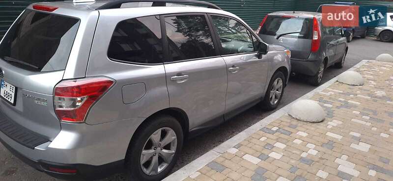 Внедорожник / Кроссовер Subaru Forester 2015 в Киеве