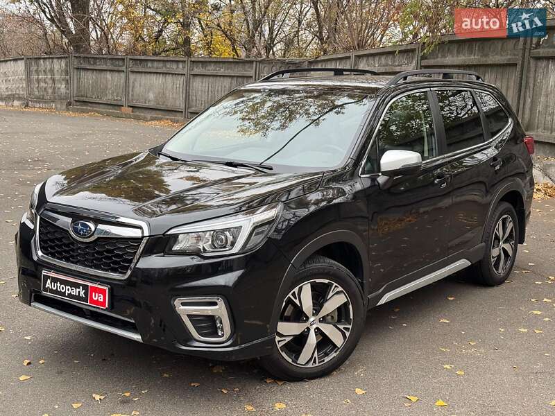 Позашляховик / Кросовер Subaru Forester 2019 в Харкові