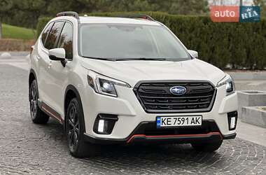 Внедорожник / Кроссовер Subaru Forester 2022 в Днепре