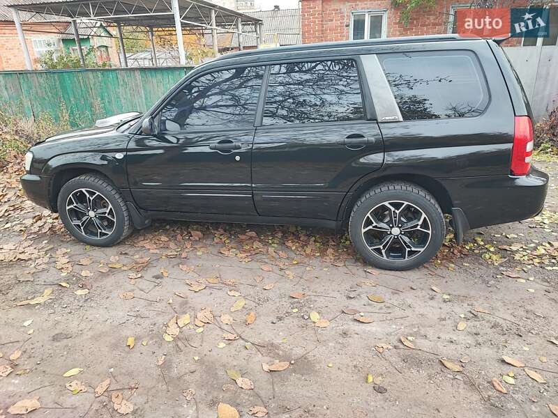Внедорожник / Кроссовер Subaru Forester 2003 в Славянске