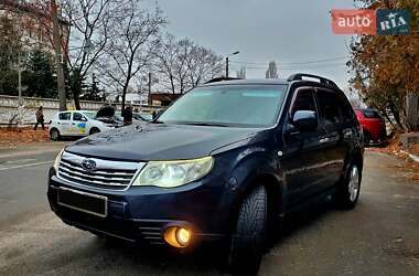 Внедорожник / Кроссовер Subaru Forester 2010 в Киеве