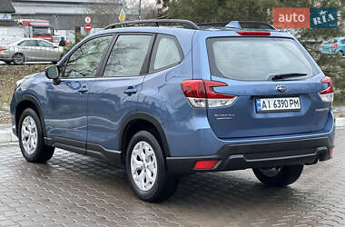 Позашляховик / Кросовер Subaru Forester 2019 в 