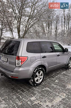 Внедорожник / Кроссовер Subaru Forester 2010 в Тернополе