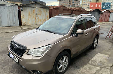 Позашляховик / Кросовер Subaru Forester 2013 в Києві