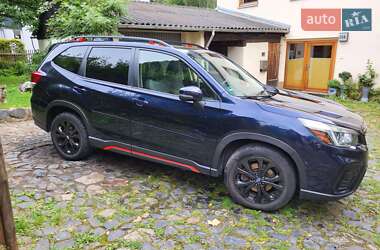 Позашляховик / Кросовер Subaru Forester 2018 в Києві