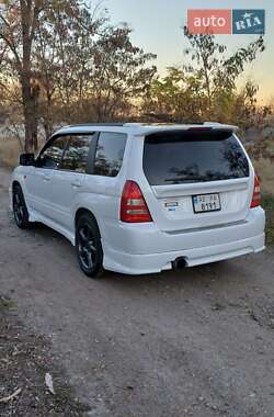 Внедорожник / Кроссовер Subaru Forester 2004 в 