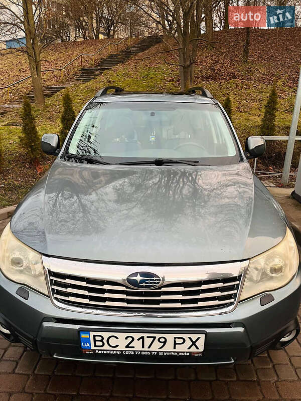 Внедорожник / Кроссовер Subaru Forester 2008 в Львове