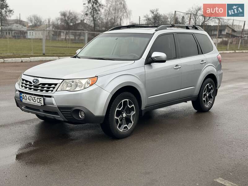 Позашляховик / Кросовер Subaru Forester 2012 в Прилуках