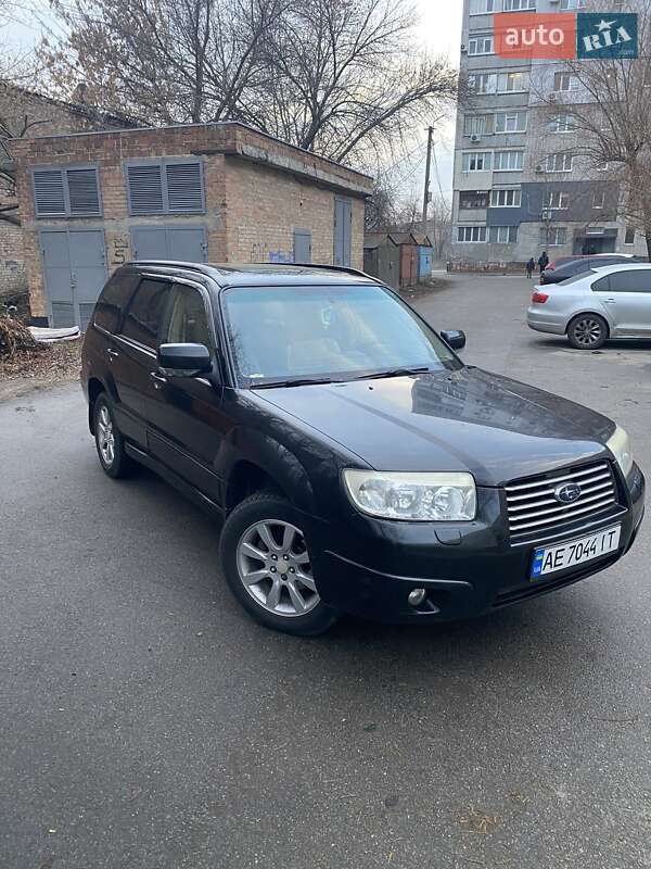 Внедорожник / Кроссовер Subaru Forester 2006 в Днепре