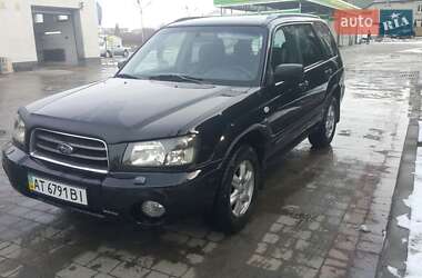 Внедорожник / Кроссовер Subaru Forester 2005 в 