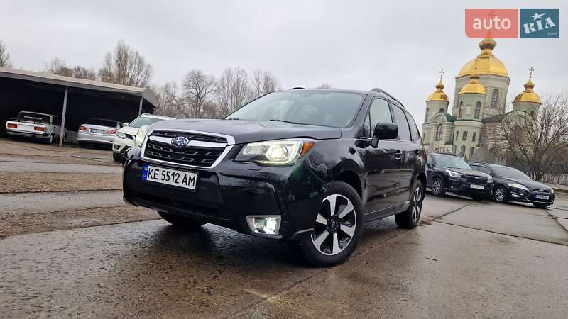 Позашляховик / Кросовер Subaru Forester 2016 в Дніпрі