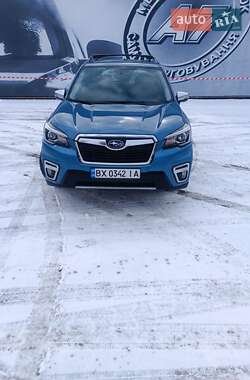 Внедорожник / Кроссовер Subaru Forester 2021 в Хмельницком