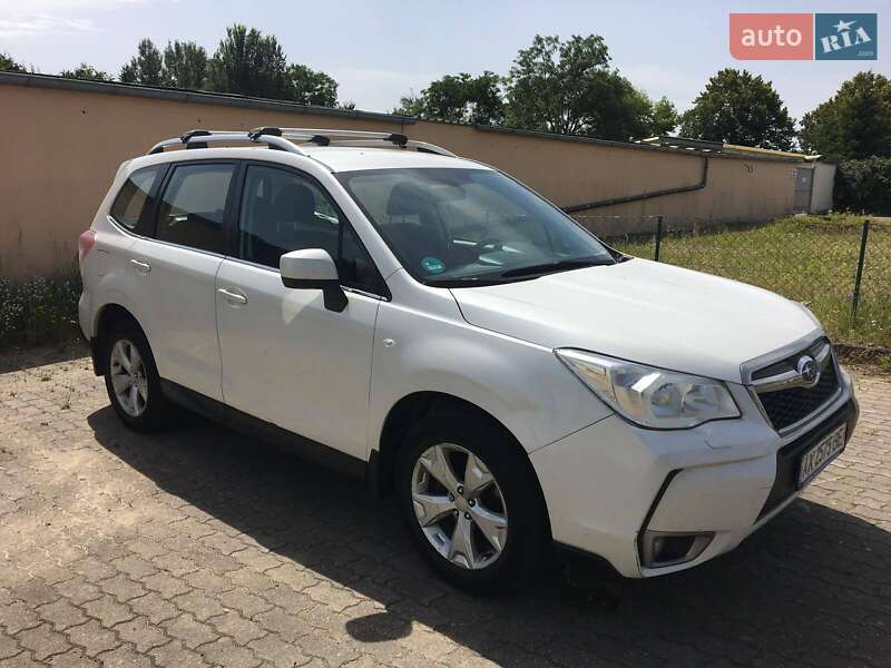 Внедорожник / Кроссовер Subaru Forester 2014 в Харькове