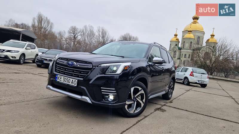 Позашляховик / Кросовер Subaru Forester 2022 в Дніпрі