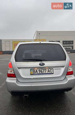 Внедорожник / Кроссовер Subaru Forester 2006 в 