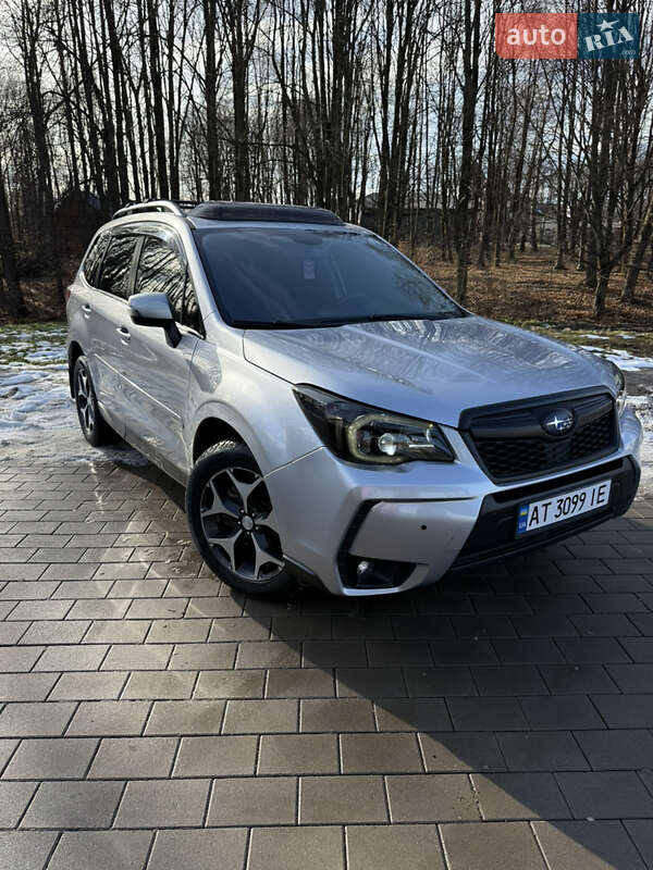 Внедорожник / Кроссовер Subaru Forester 2013 в Долине