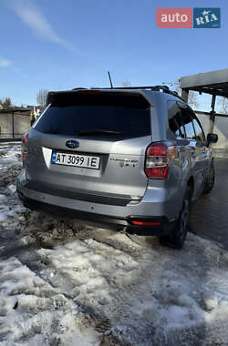 Внедорожник / Кроссовер Subaru Forester 2013 в Долине