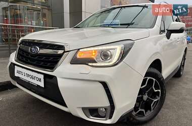 Позашляховик / Кросовер Subaru Forester 2016 в Києві