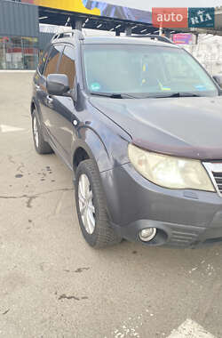 Позашляховик / Кросовер Subaru Forester 2008 в Києві