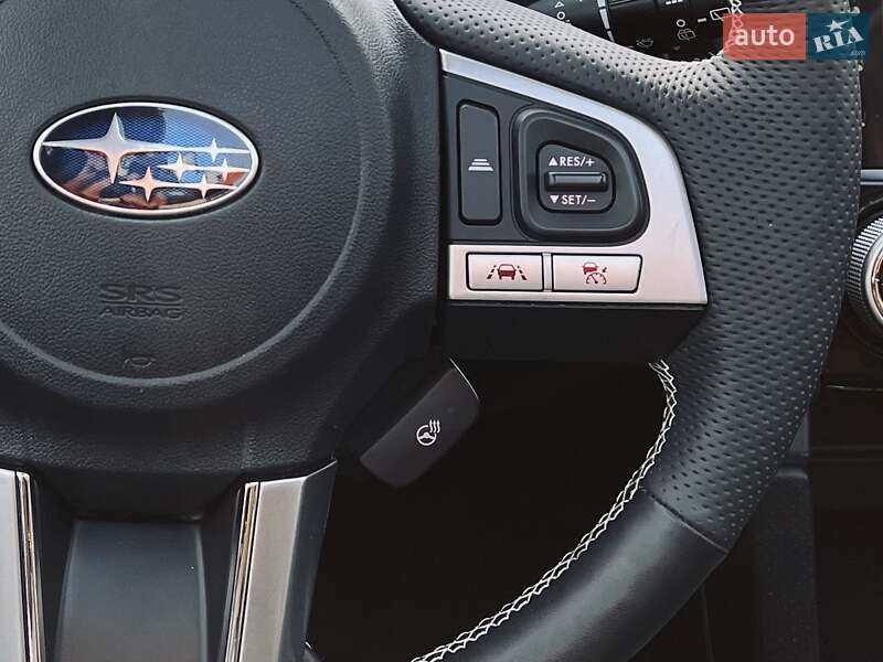 Позашляховик / Кросовер Subaru Forester 2016 в Києві