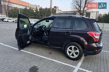 Внедорожник / Кроссовер Subaru Forester 2013 в 