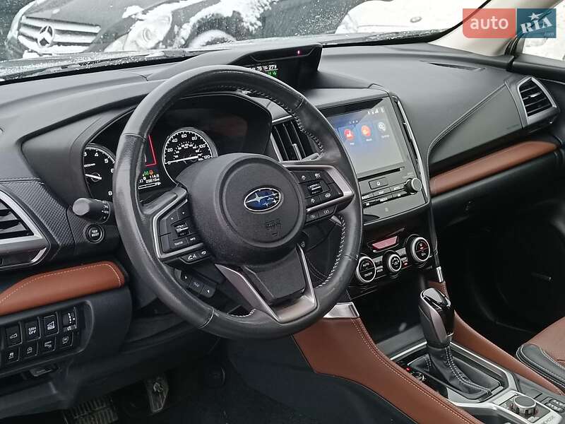 Внедорожник / Кроссовер Subaru Forester 2022 в Харькове