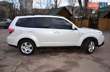 Внедорожник / Кроссовер Subaru Forester 2010 в Сумах