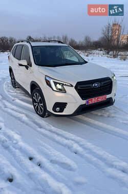 Позашляховик / Кросовер Subaru Forester 2022 в Харкові