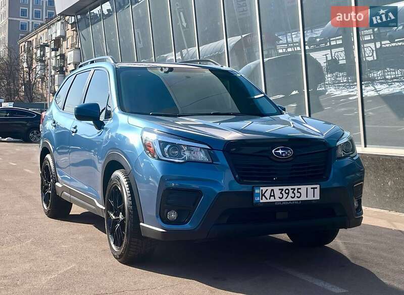 Позашляховик / Кросовер Subaru Forester 2020 в Києві