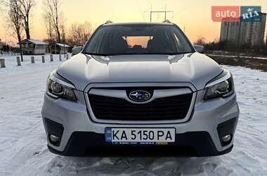 Позашляховик / Кросовер Subaru Forester 2019 в Києві