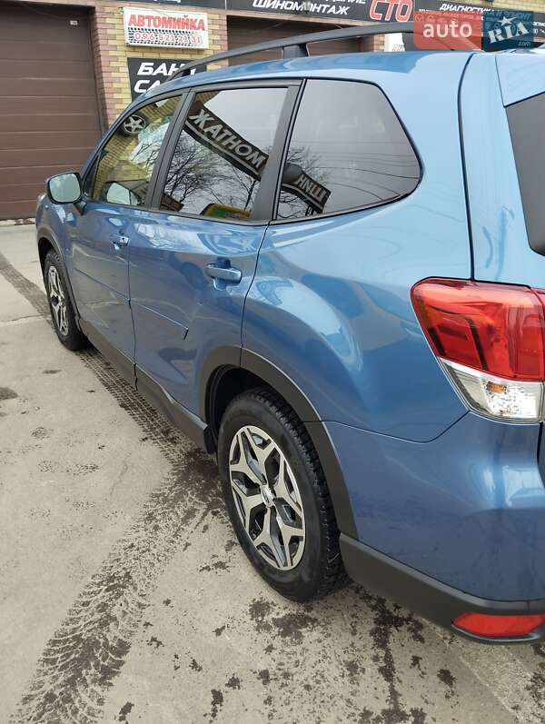 Внедорожник / Кроссовер Subaru Forester 2021 в Харькове