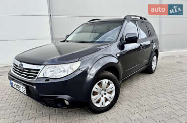 Внедорожник / Кроссовер Subaru Forester 2008 в Киеве