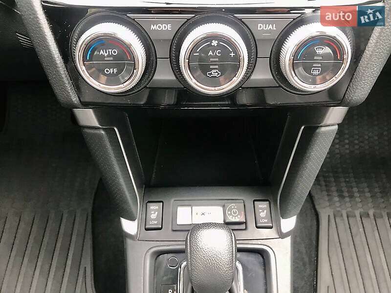 Внедорожник / Кроссовер Subaru Forester 2017 в Сумах