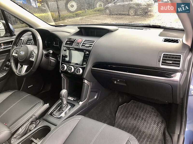 Внедорожник / Кроссовер Subaru Forester 2017 в Сумах
