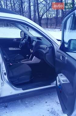 Внедорожник / Кроссовер Subaru Forester 2008 в 
