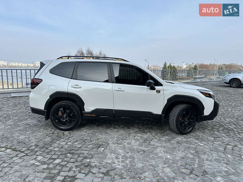 Позашляховик / Кросовер Subaru Forester 2022 в Дніпрі