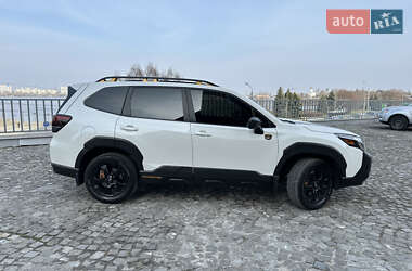 Внедорожник / Кроссовер Subaru Forester 2022 в 