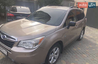 Внедорожник / Кроссовер Subaru Forester 2014 в 
